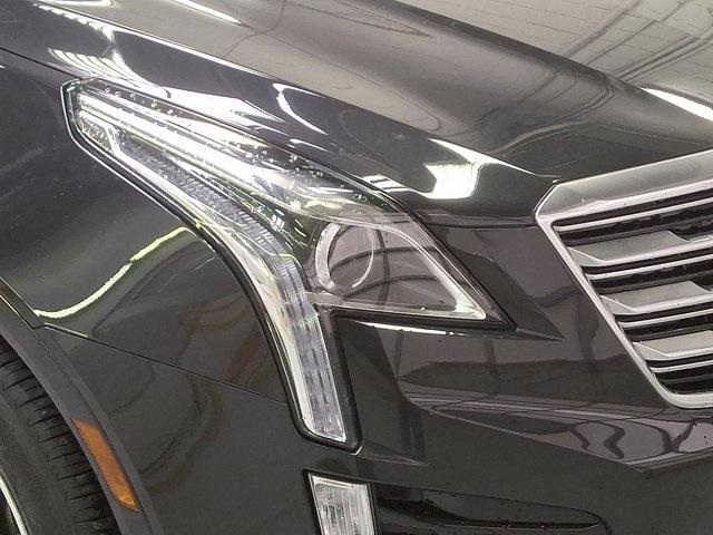 used 2019 Cadillac XT5 car, priced at $20,000