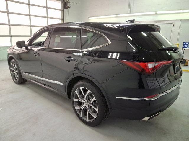 used 2022 Acura MDX car, priced at $39,300