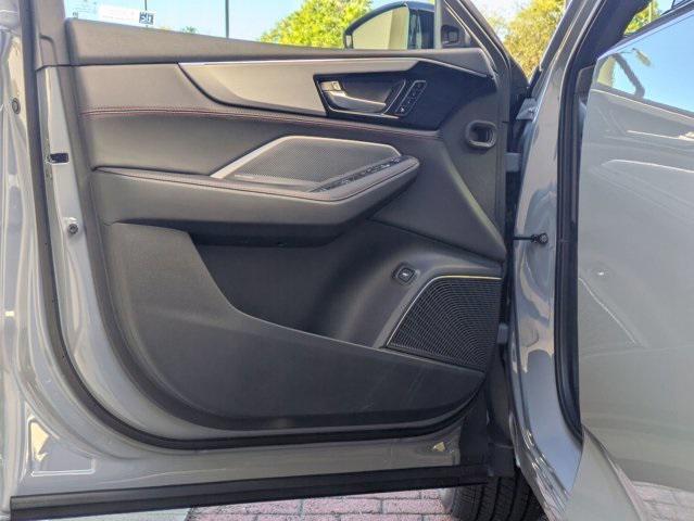 new 2026 Acura MDX car, priced at $70,850