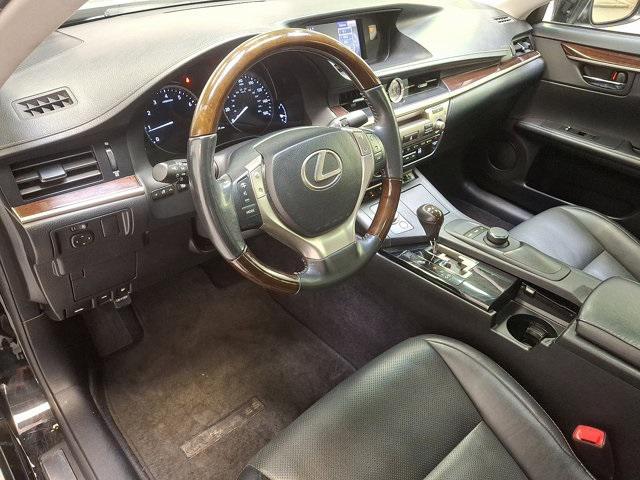 used 2014 Lexus ES 350 car, priced at $15,300
