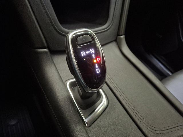 used 2019 Cadillac XT5 car, priced at $21,000