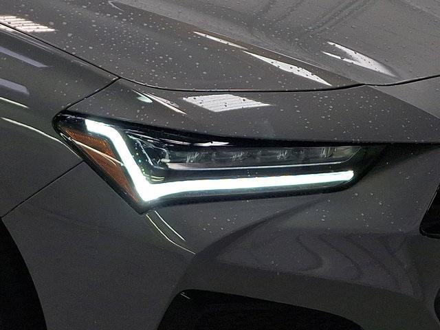 used 2025 Acura TLX car, priced at $42,900