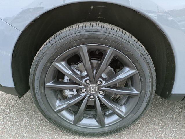 new 2026 Acura RDX car, priced at $52,650