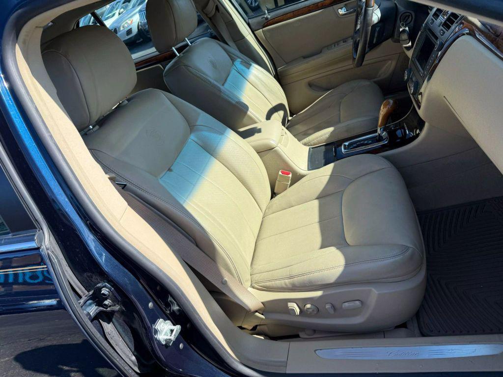 used 2007 Cadillac DTS car, priced at $5,495