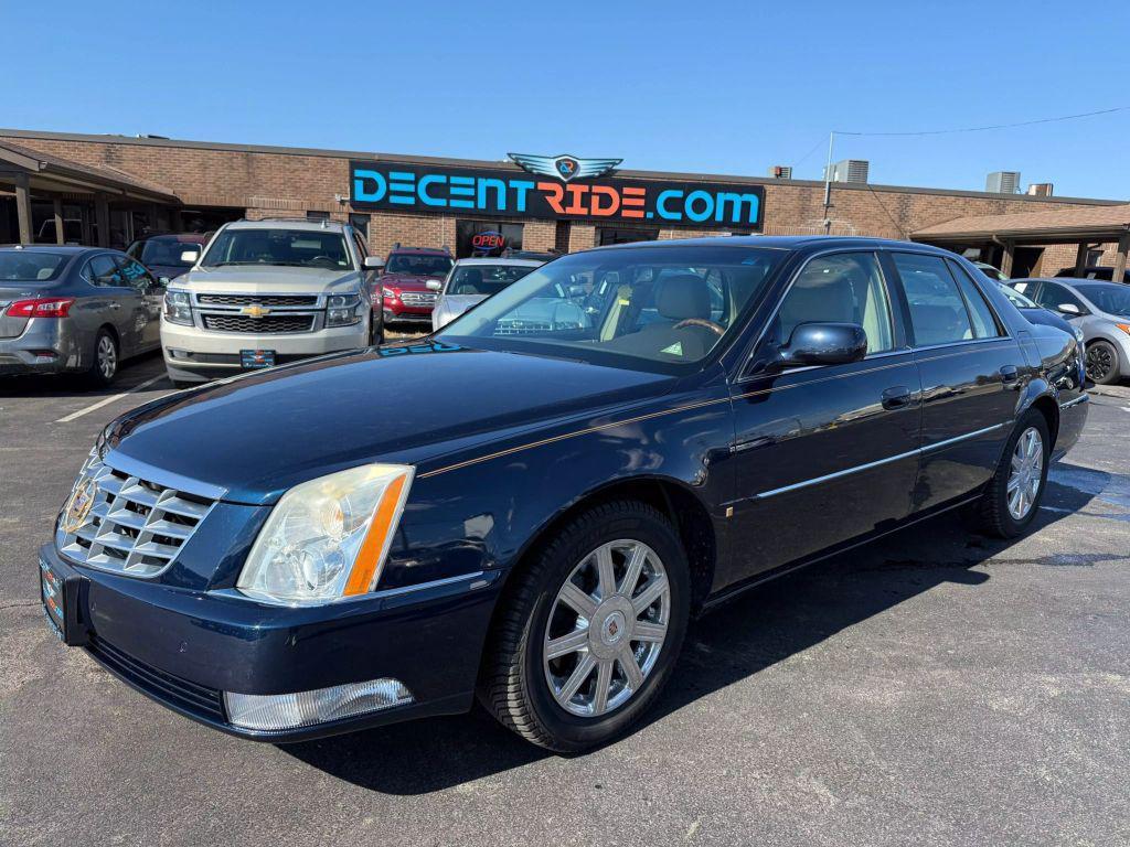 used 2007 Cadillac DTS car, priced at $5,495