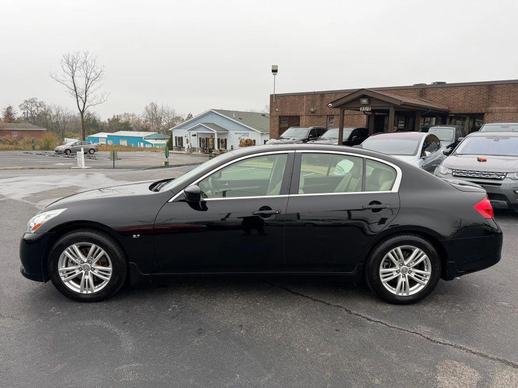 used 2015 INFINITI Q40 car, priced at $9,990