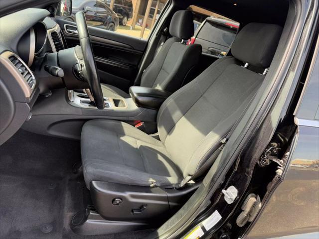 used 2016 Jeep Grand Cherokee car, priced at $8,888