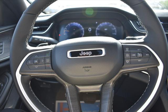 new 2024 Jeep Grand Cherokee car, priced at $53,374