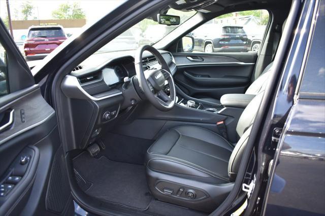 new 2024 Jeep Grand Cherokee car, priced at $53,374