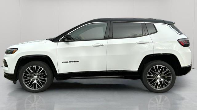 used 2023 Jeep Compass car