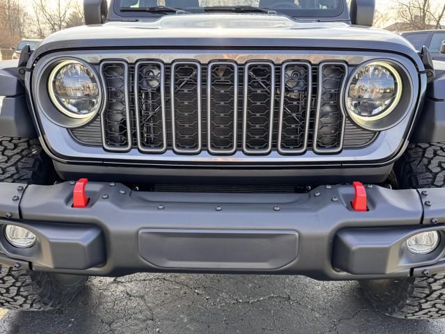 new 2025 Jeep Wrangler car, priced at $57,395