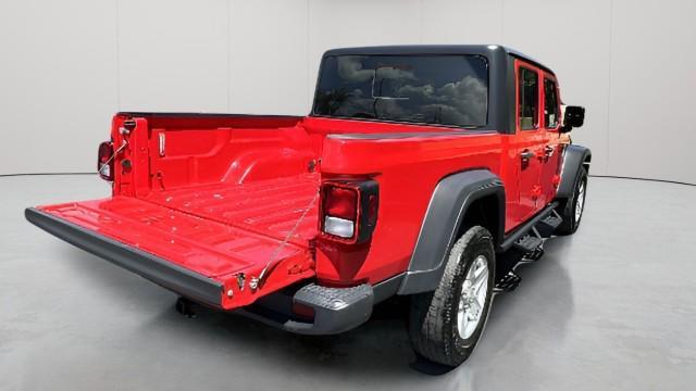 used 2020 Jeep Gladiator car, priced at $25,497