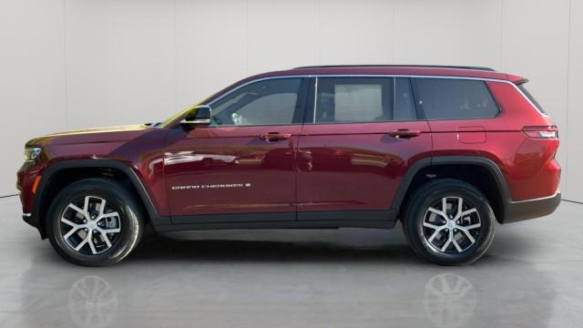 new 2025 Jeep Grand Cherokee L car, priced at $51,070