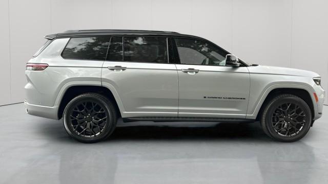 new 2025 Jeep Grand Cherokee L car, priced at $72,804