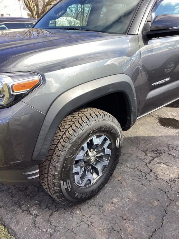 used 2018 Toyota Tacoma car, priced at $24,752