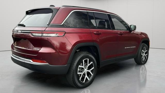 new 2025 Jeep Grand Cherokee car, priced at $47,295