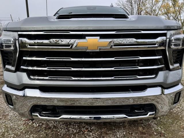 used 2024 Chevrolet Silverado 3500 car, priced at $71,993