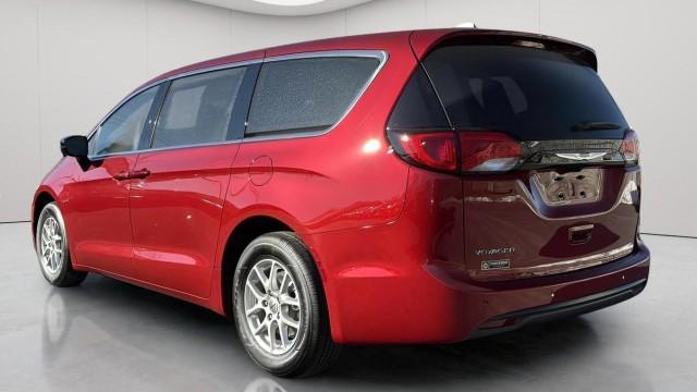 new 2025 Chrysler Voyager car, priced at $40,426