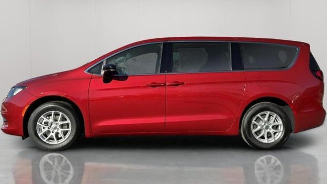 new 2025 Chrysler Voyager car, priced at $40,426