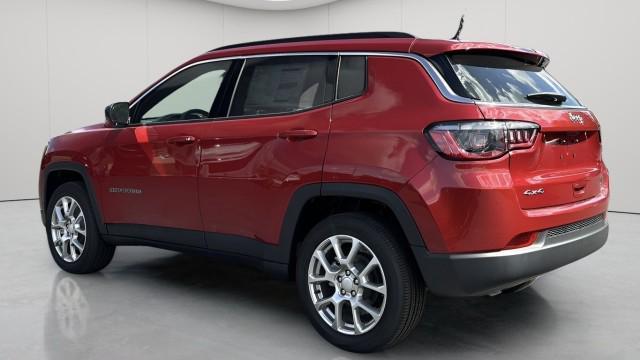 new 2024 Jeep Compass car, priced at $30,976