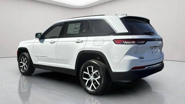 new 2025 Jeep Grand Cherokee car, priced at $46,700