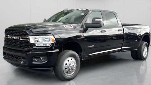 new 2024 Ram 3500 car, priced at $64,902