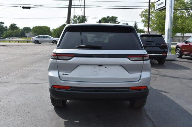 new 2024 Jeep Grand Cherokee car, priced at $44,307