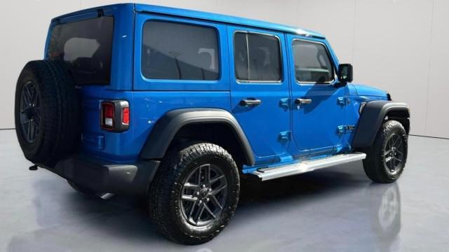 new 2025 Jeep Wrangler car, priced at $49,778