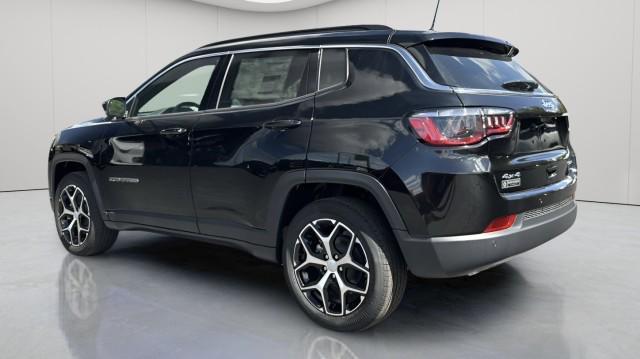 new 2024 Jeep Compass car, priced at $32,935