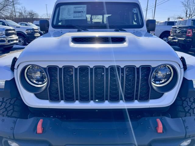 new 2025 Jeep Gladiator car, priced at $63,720