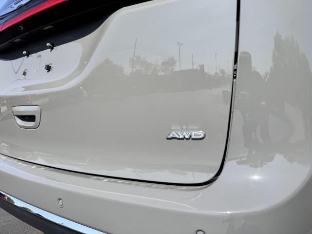 new 2024 Chrysler Pacifica car, priced at $40,490