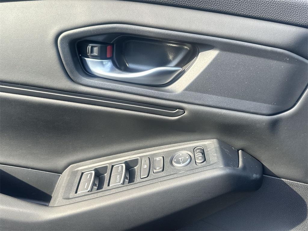 new 2025 Honda Accord car, priced at $30,409