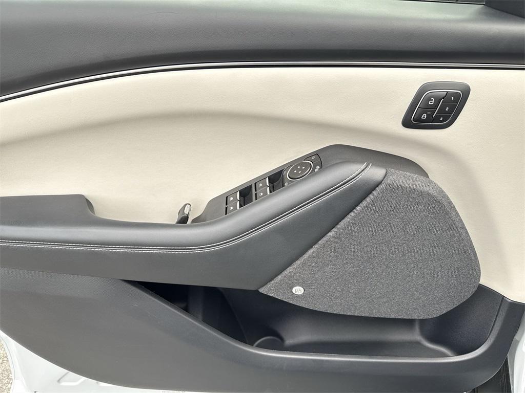 used 2021 Ford Mustang Mach-E car, priced at $23,250