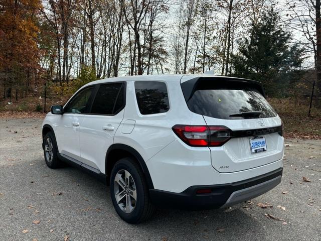 new 2025 Honda Pilot car, priced at $44,670