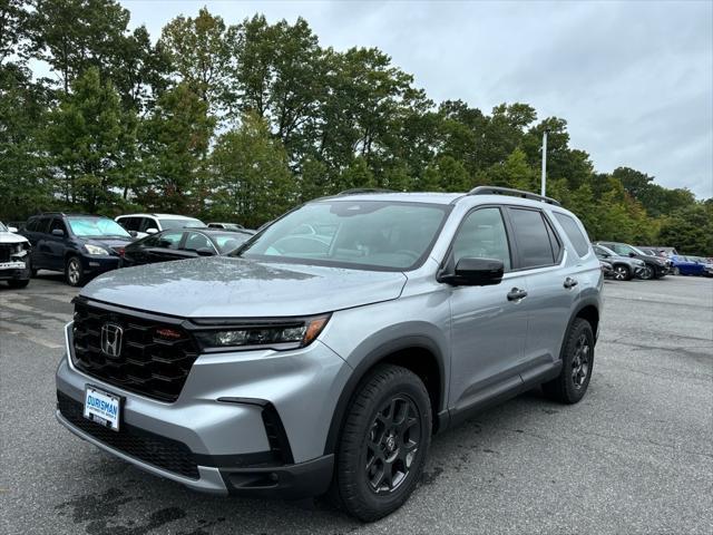 new 2025 Honda Pilot car, priced at $48,349