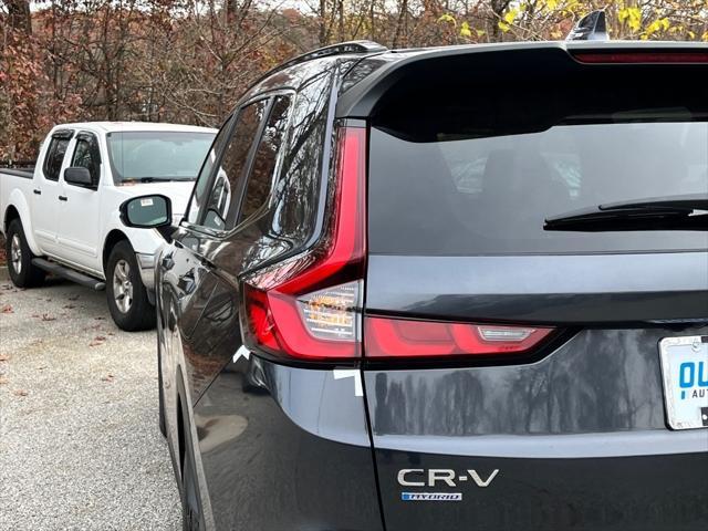 new 2025 Honda CR-V Hybrid car, priced at $36,026