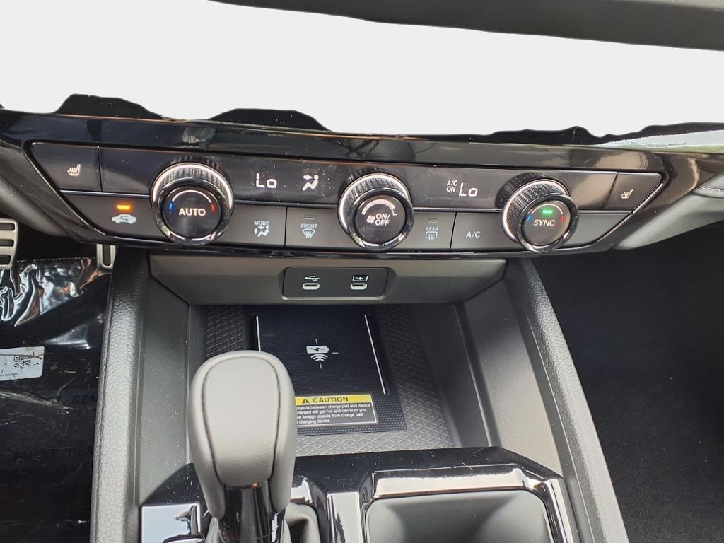 new 2025 Honda Accord Hybrid car, priced at $35,322