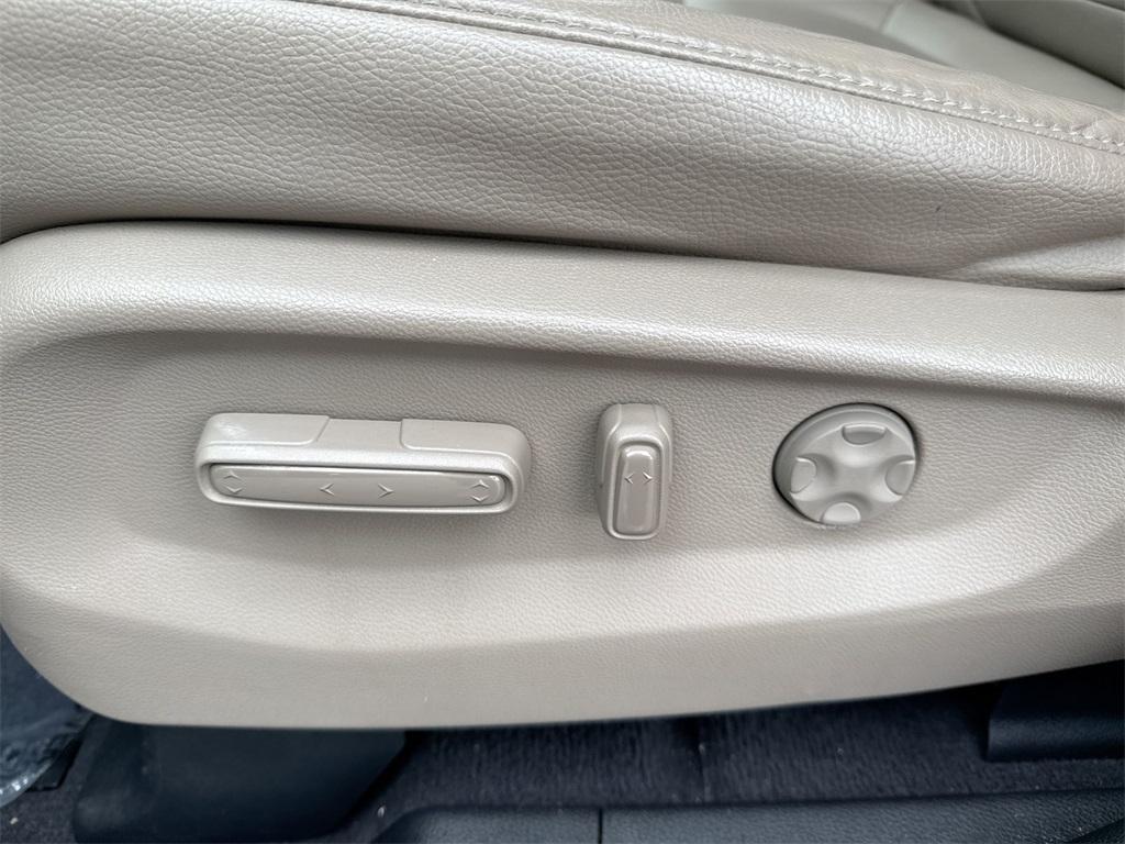 used 2019 Honda Odyssey car, priced at $25,184