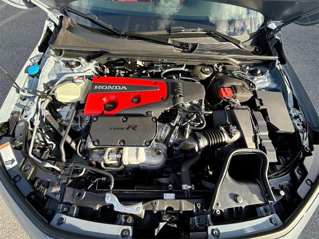 new 2025 Honda Civic Type R car