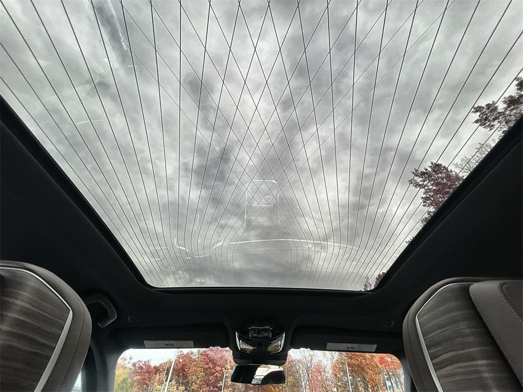 used 2023 BMW 740 car, priced at $58,450