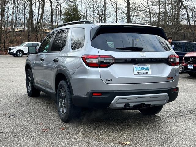 new 2025 Honda Pilot car, priced at $48,529