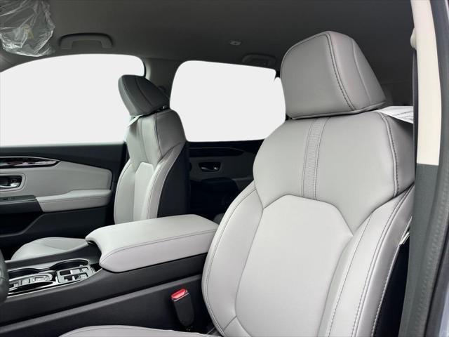 new 2025 Honda Pilot car, priced at $46,415