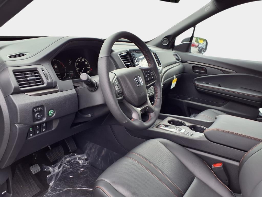 new 2025 Honda Ridgeline car, priced at $45,780
