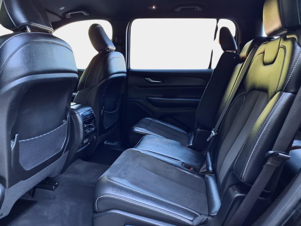 used 2024 Jeep Grand Cherokee L car, priced at $28,881
