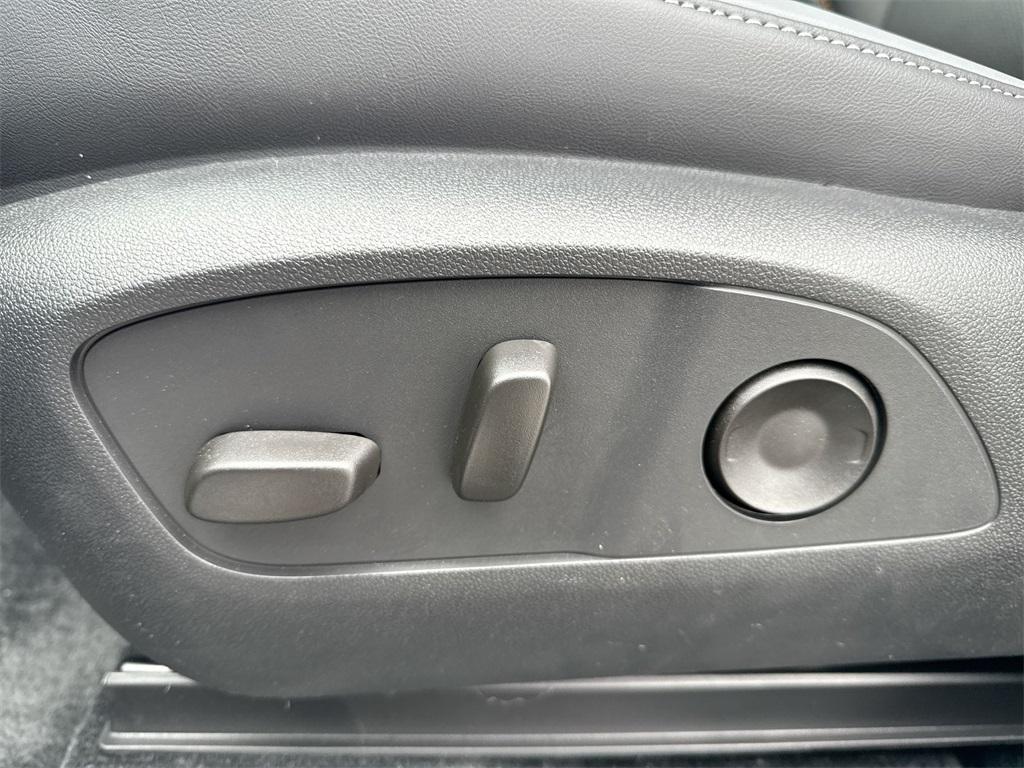 new 2026 Honda Prologue car, priced at $55,174