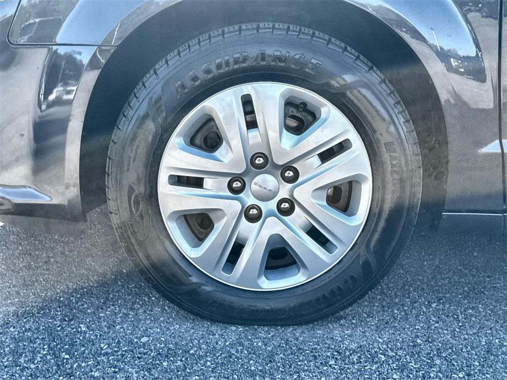 used 2019 Dodge Grand Caravan car, priced at $16,135
