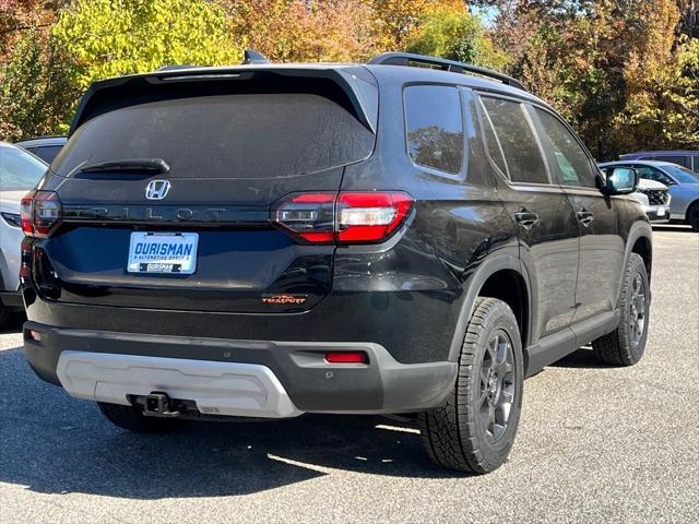 new 2025 Honda Pilot car, priced at $47,807