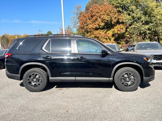 new 2025 Honda Pilot car, priced at $47,807