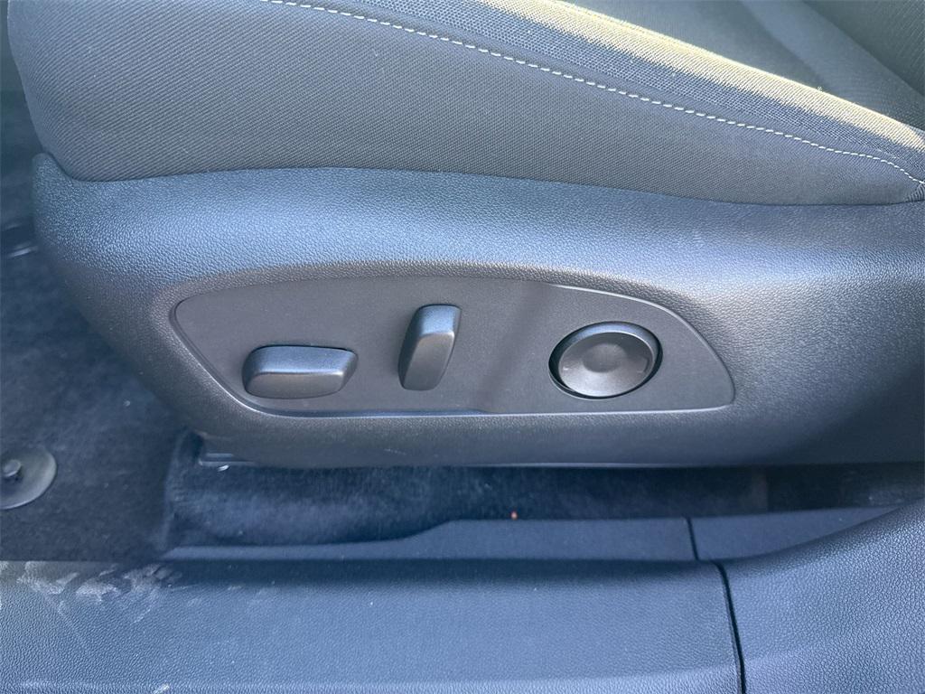 new 2025 Honda Prologue car, priced at $50,043