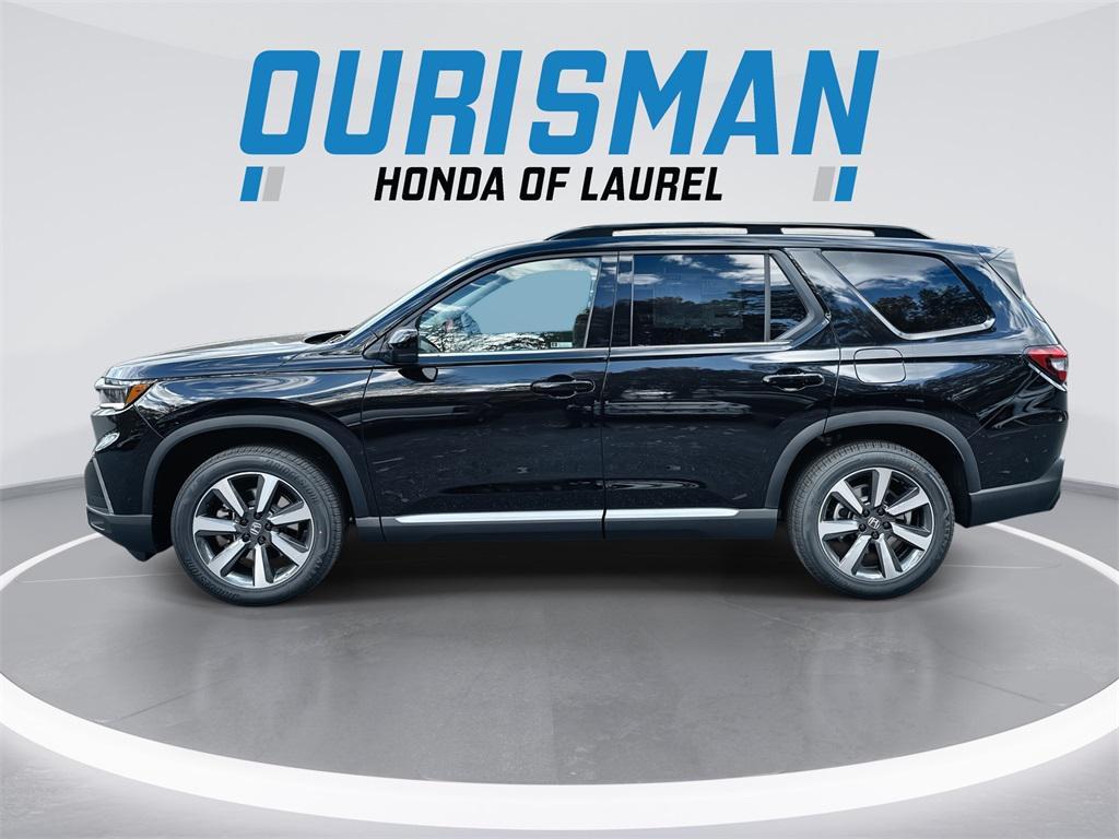 new 2025 Honda Pilot car, priced at $44,964